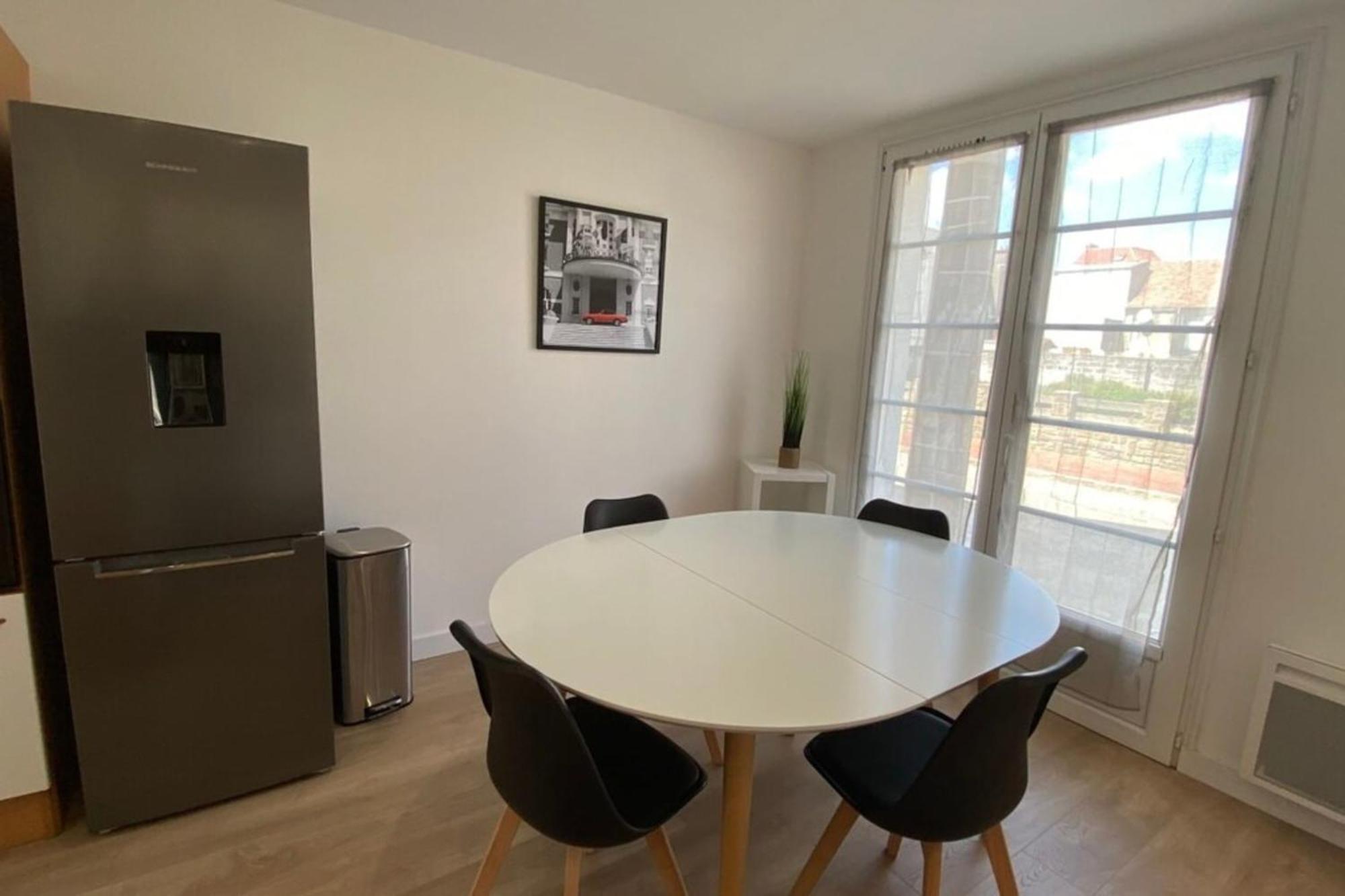 2-Bedroom Apartment For 4 People Near The Beach Мерлімон-Плаж Екстер'єр фото